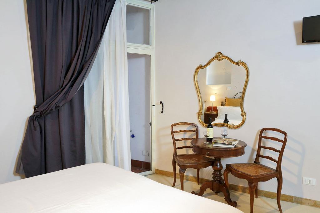 Sangallo Rooms - Residenze Romanae Exterior photo