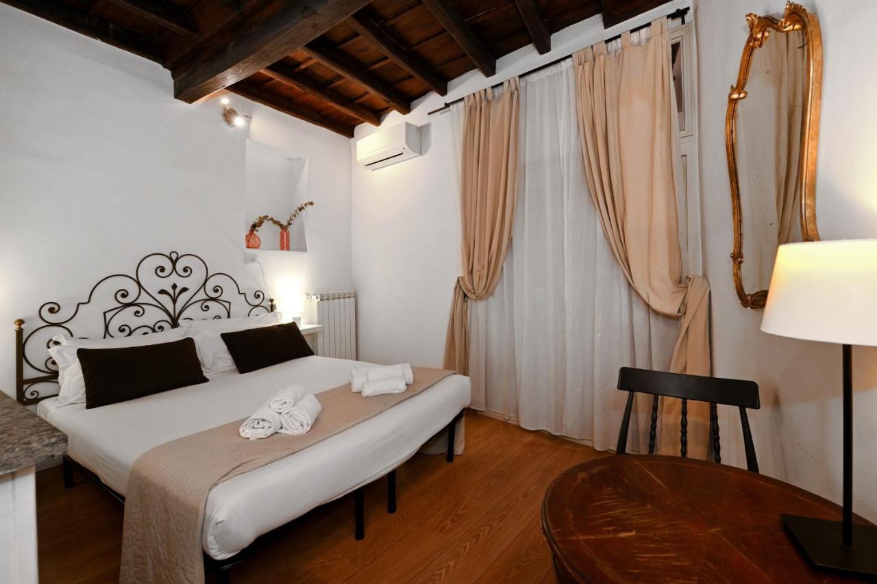 Sangallo Rooms - Residenze Romanae Exterior photo