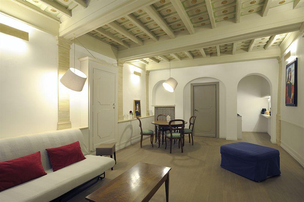 Sangallo Rooms - Residenze Romanae Exterior photo